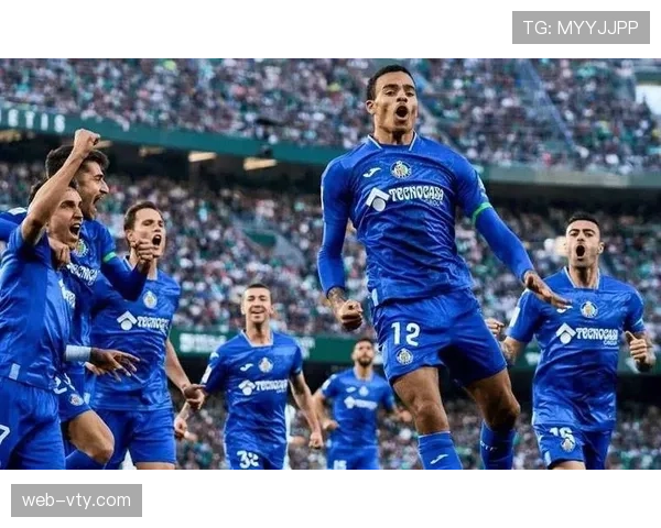 奥维耶多攻防两端全面失衡，场均失球接近两个难以维系